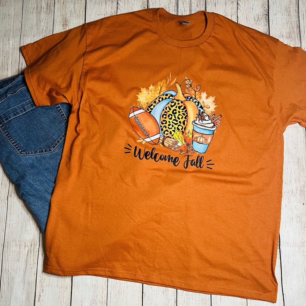 SALE-NEW Welcome Fall T-Shirt, Football Season, Pumpkins, Pumpkin Spice sz XL
